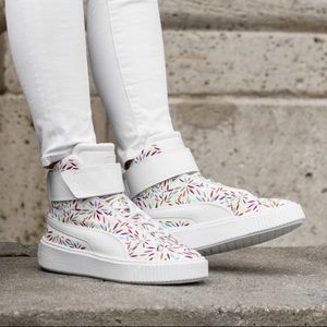 Women's PUMA Platform Mid Kiku Sneakers